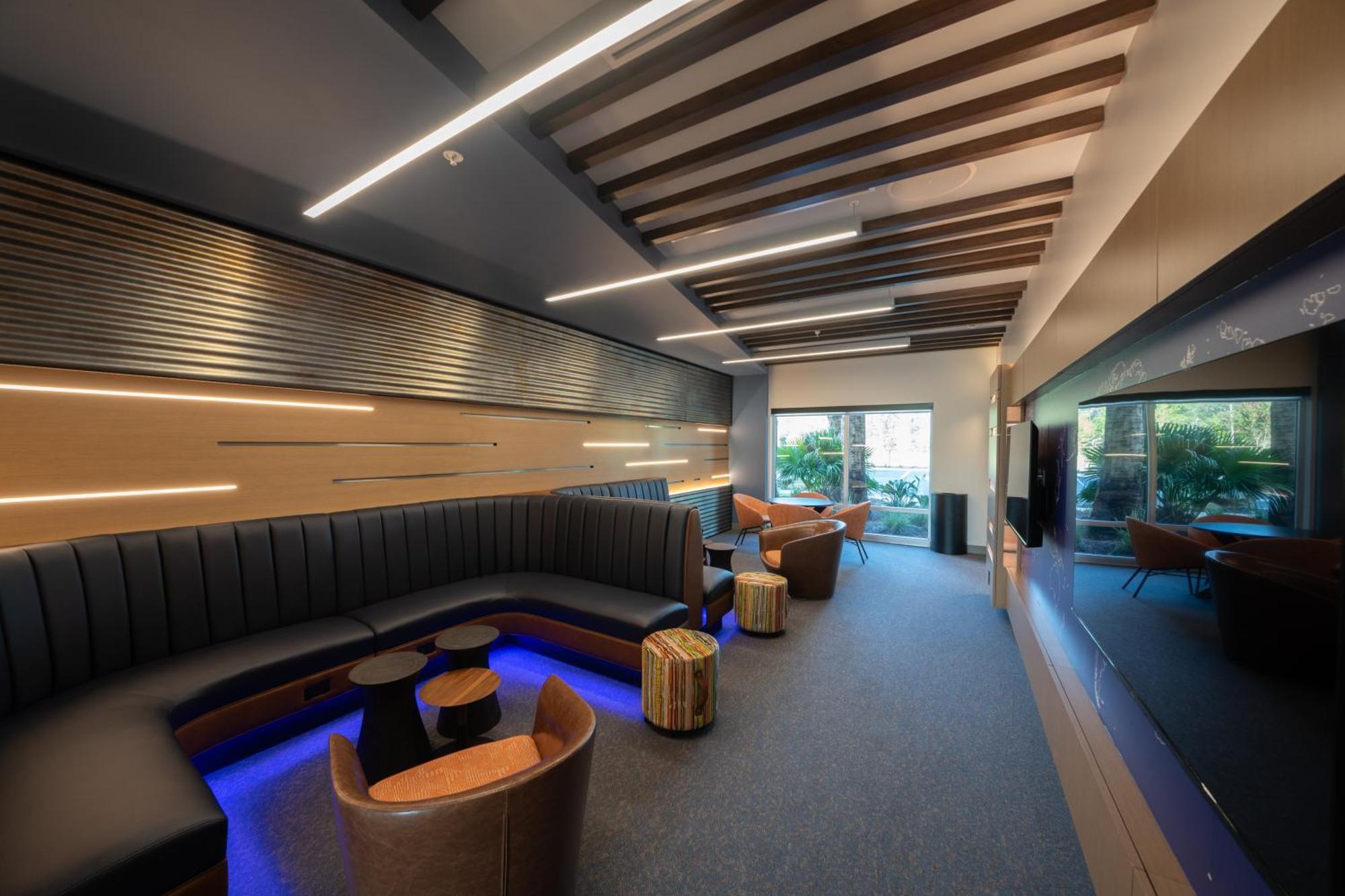 Holiday Inn Express & Suites Fort Walton Beach - Eglin Area By Ihg 外观 照片